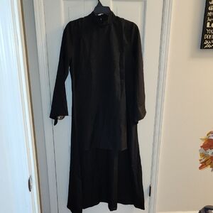 Elegant Black Halloween Costume Large